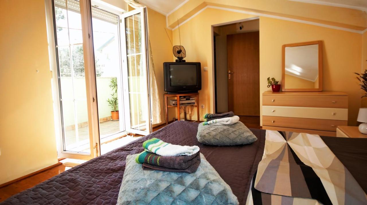 Green House Apartment PUY 외부 사진