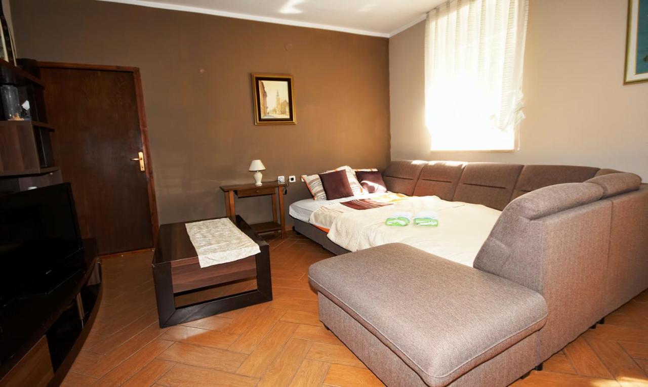 Green House Apartment PUY 외부 사진